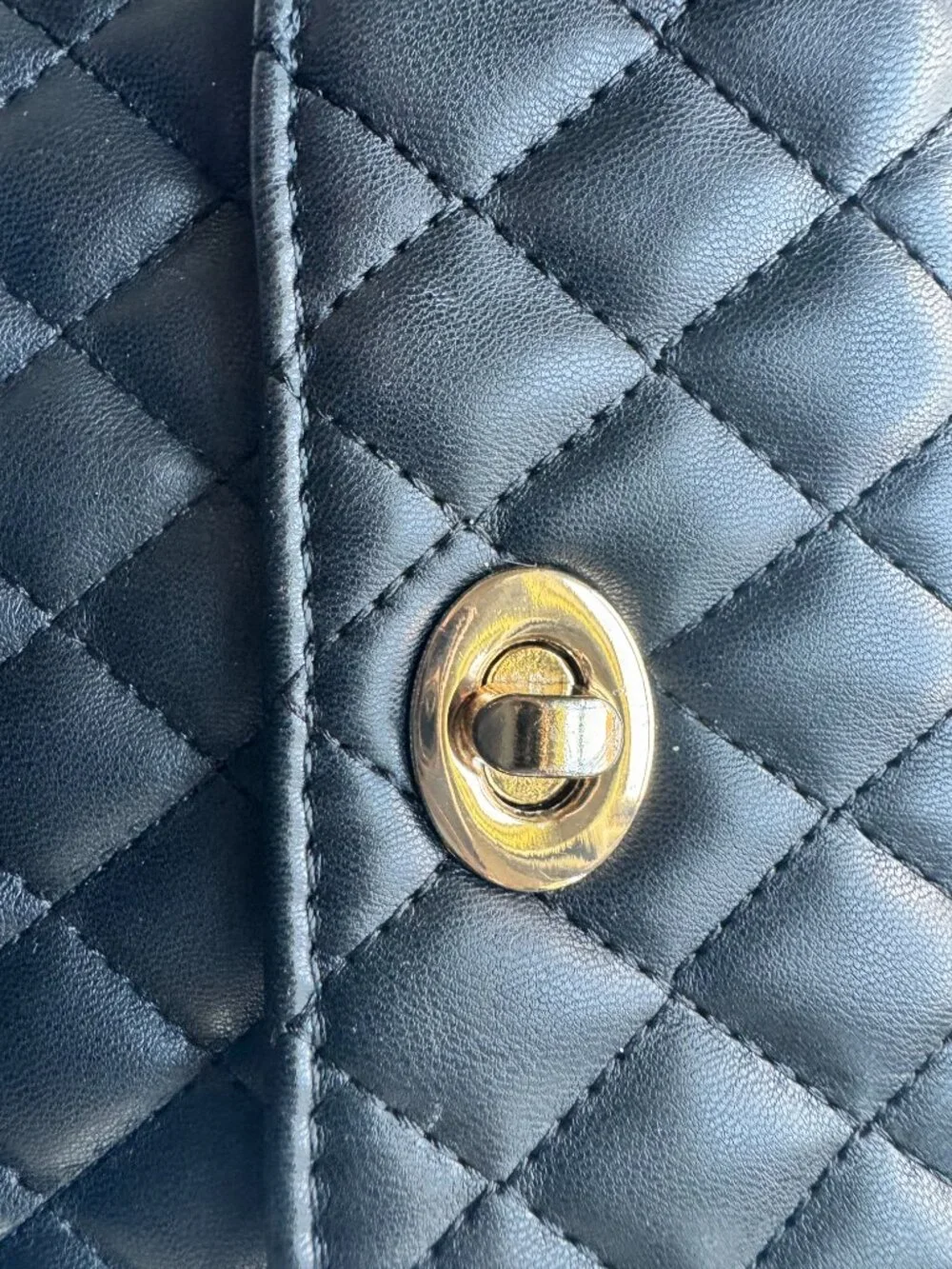 Black Quilted Gold Chain Crossbody Purse Small Shoulder Bag
